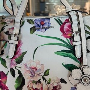 Dana Buchman White Floral Tote Bag